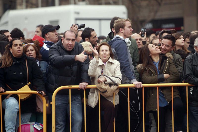 Búscate en la mascletà del 19 de marzo