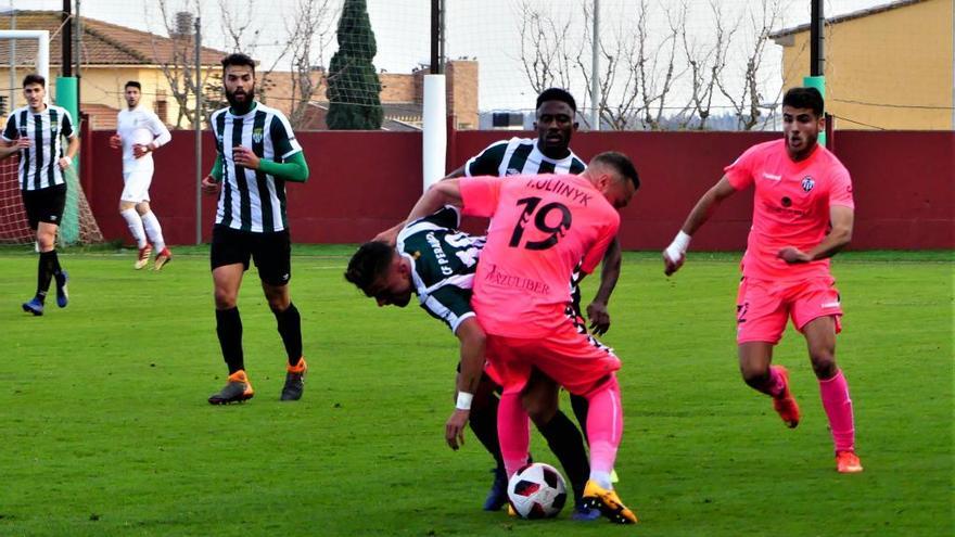 El Peralada ve de vèncer el Castellón