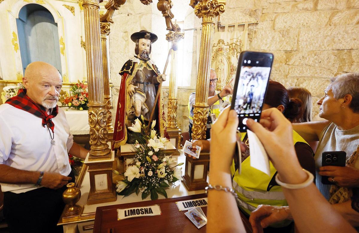 Día grande de las fiestas de San Roque en Vigo, en imágenes