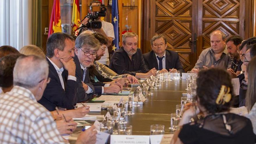 Santisteve facilita «por obligación legal» el cobro del ICA en Zaragoza