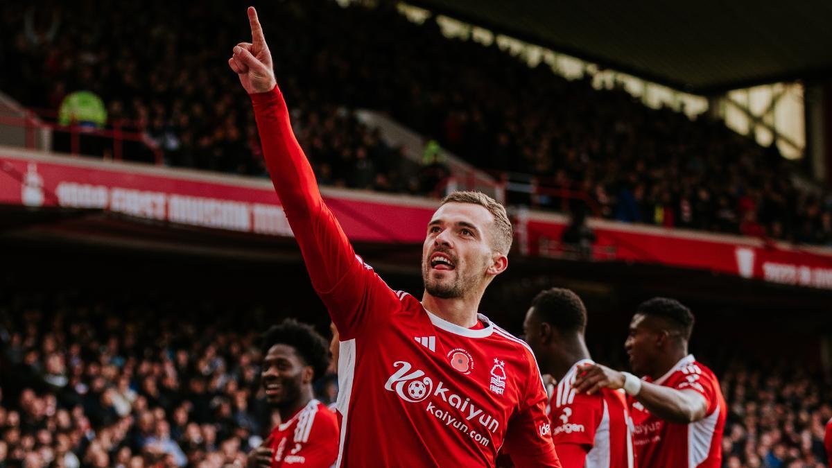 Harry Toffolo, lateral del Nottingham Forest