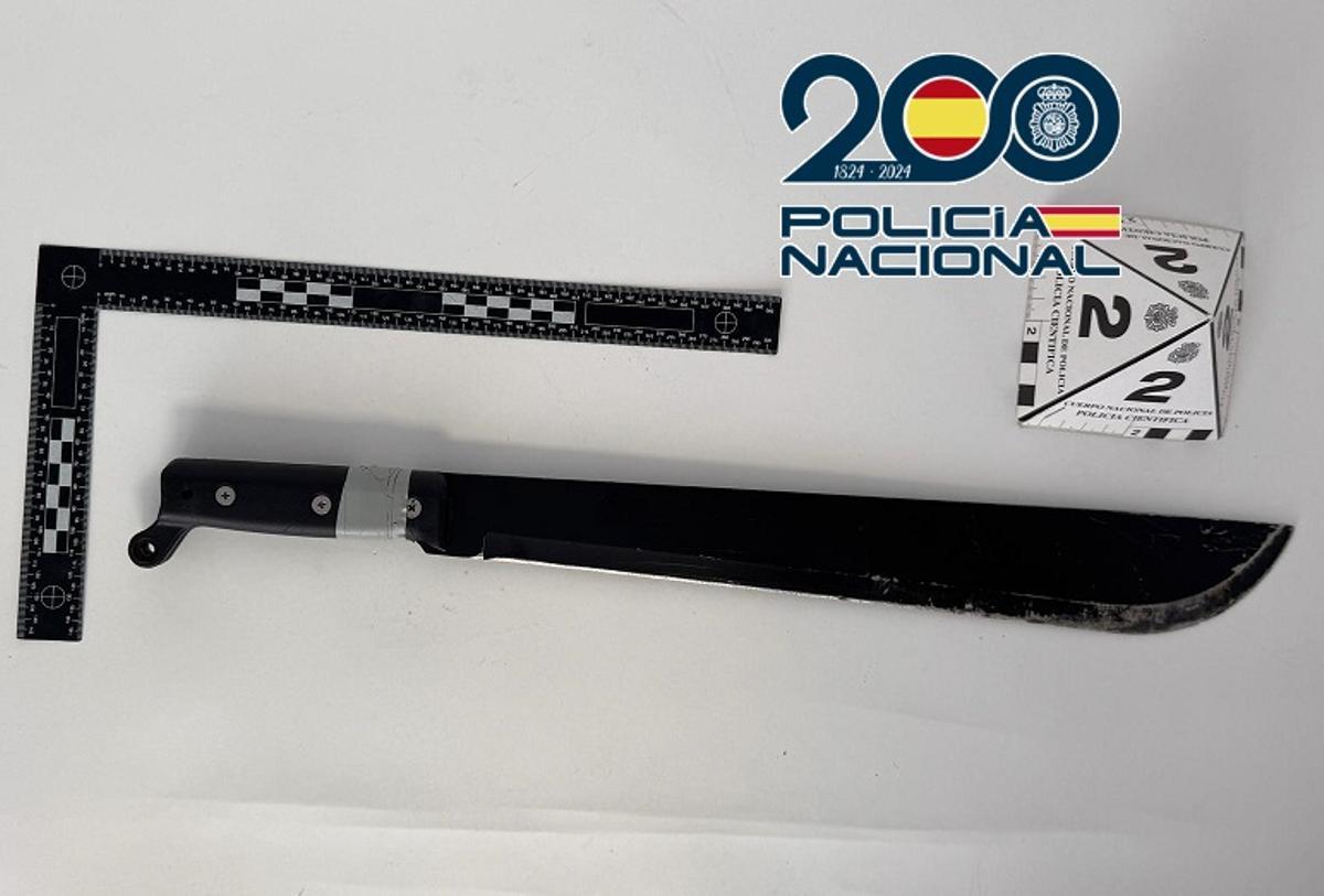 El machete intervenido.