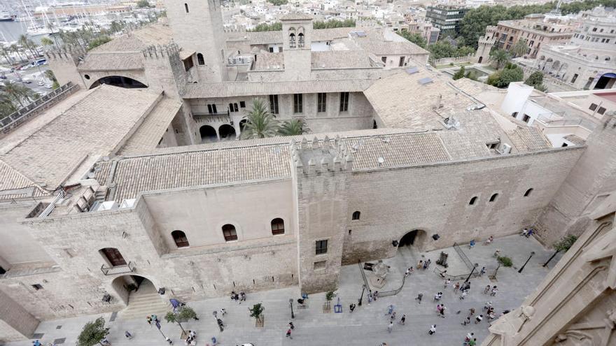 Vista de la Almudaina desde la terraza de la Catedral de Mallorca