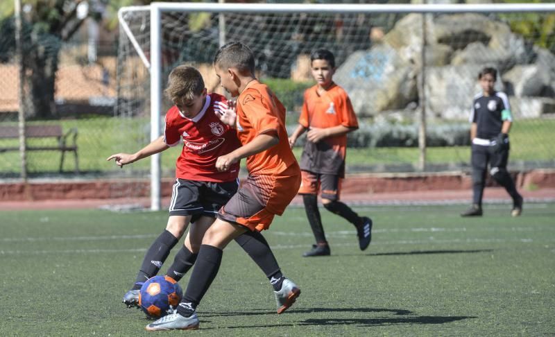 21042018 LAS PALMAS DE GRAN CANARIA. Partido Guiniguada- Almenara FOTO: J. PÉREZ CURBELO  | 21/04/2018 | Fotógrafo: José Pérez Curbelo