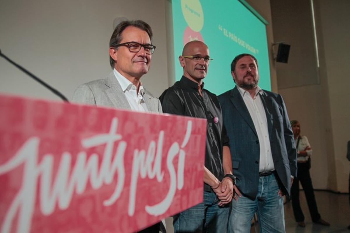 Artur Mas, Raül Romeva i Oriol Junqueras han presentat el programa electoral de Junts pel Sí al CCCB.