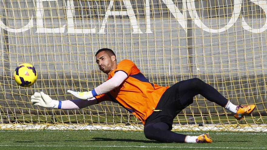 Asenjo afronta recta final de su recuperación &quot;motivado&quot; pero sin prisas