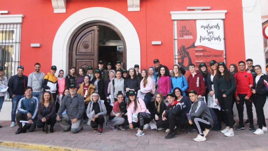 Una ruta a pie pone fin en Rojales a las jornadas &quot;La huerta nuestra marca de identidad&quot;