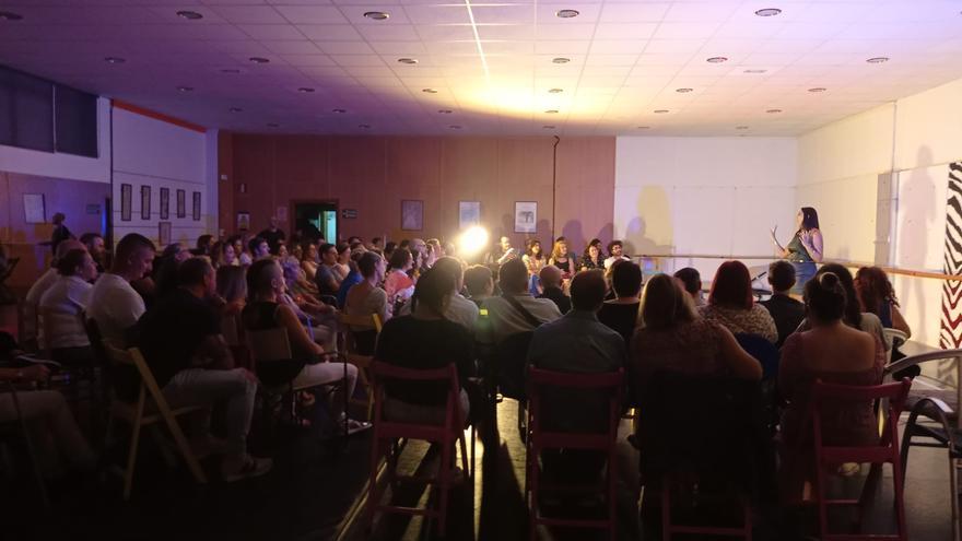 La Sala La Molinera de Elche acoge el espectáculo de Xavier Martínez &quot;Slapstick&quot;