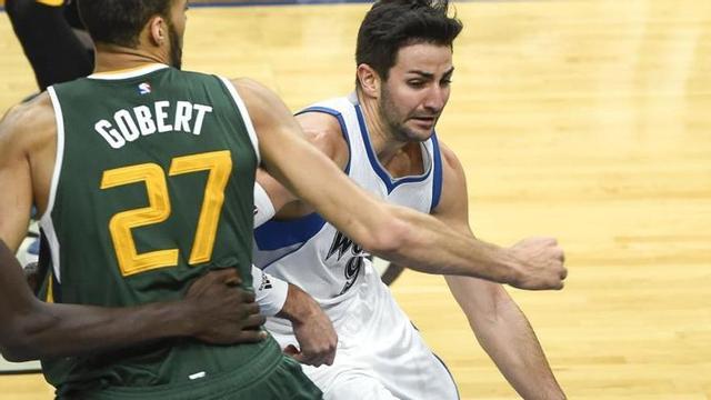 El guardia del Minnesota Timberwolves Ricky Rubio