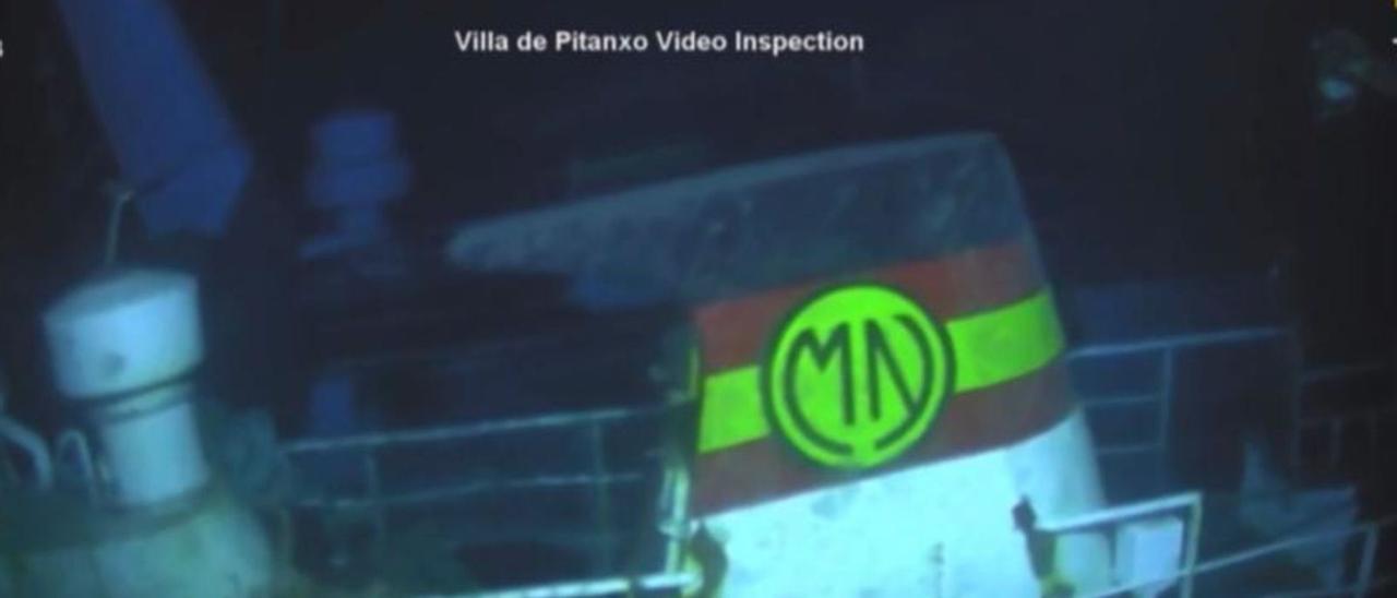 Costado de estribor del “Villa
de Pitanxo”. | // CEDIDA
