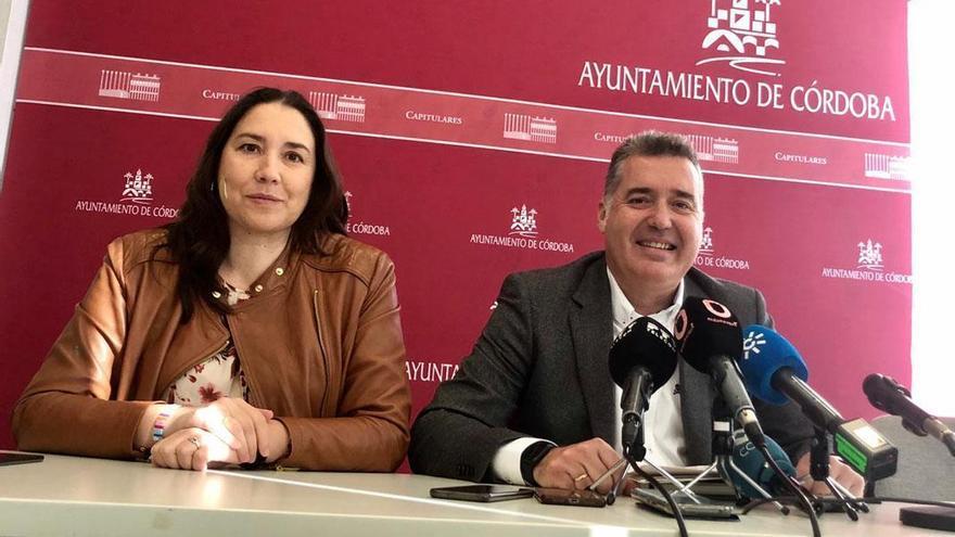 La oposición insiste al alcalde que cese a Manuel Torrejimeno