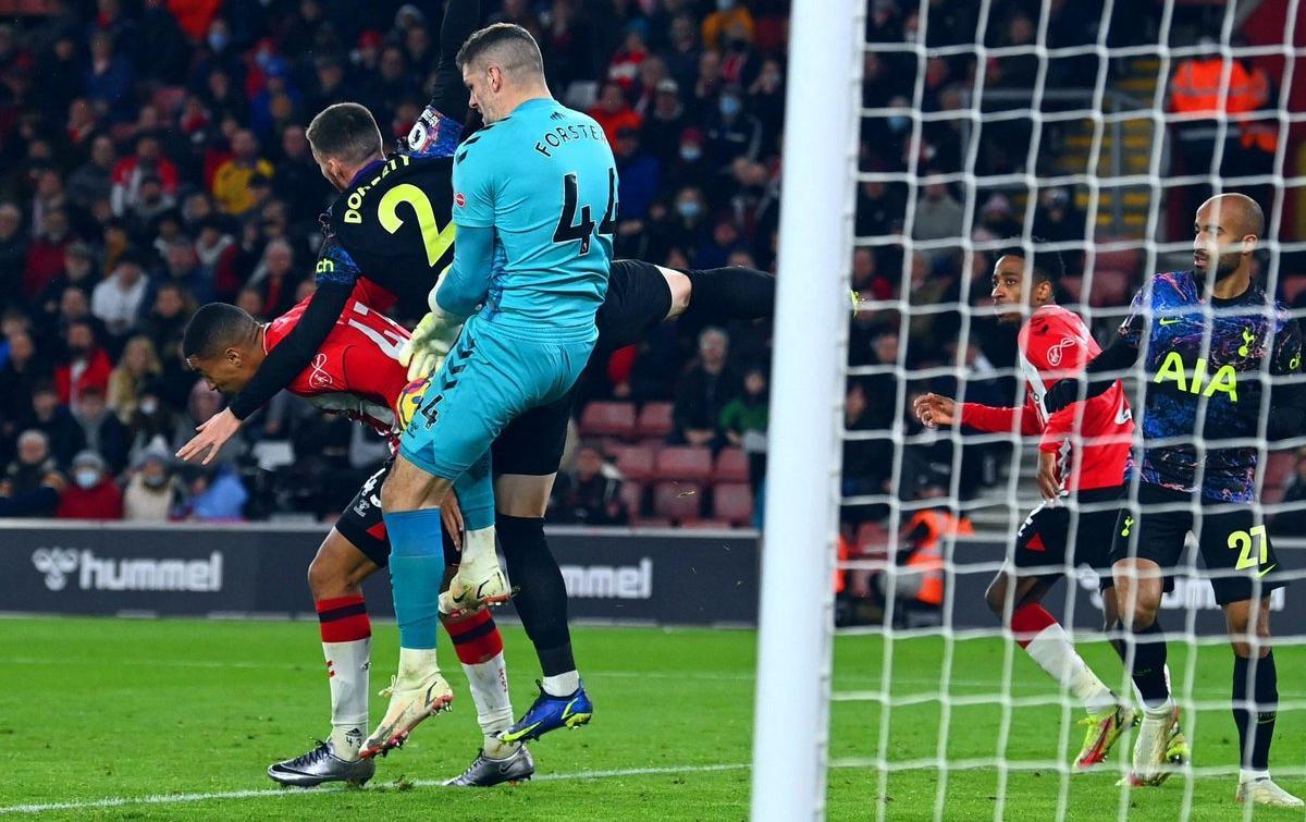 El Tottenham no pasa del empate en Southampton