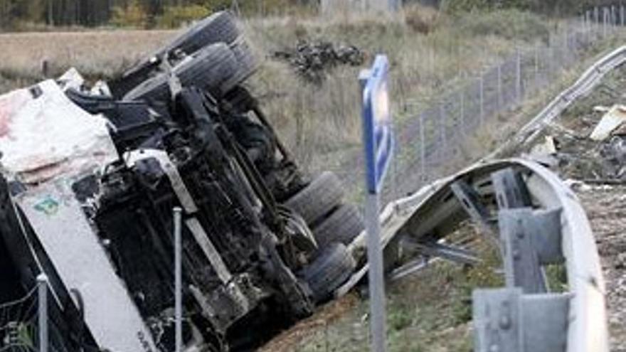 Seis muertos en un accidente de tráfico en Palencia