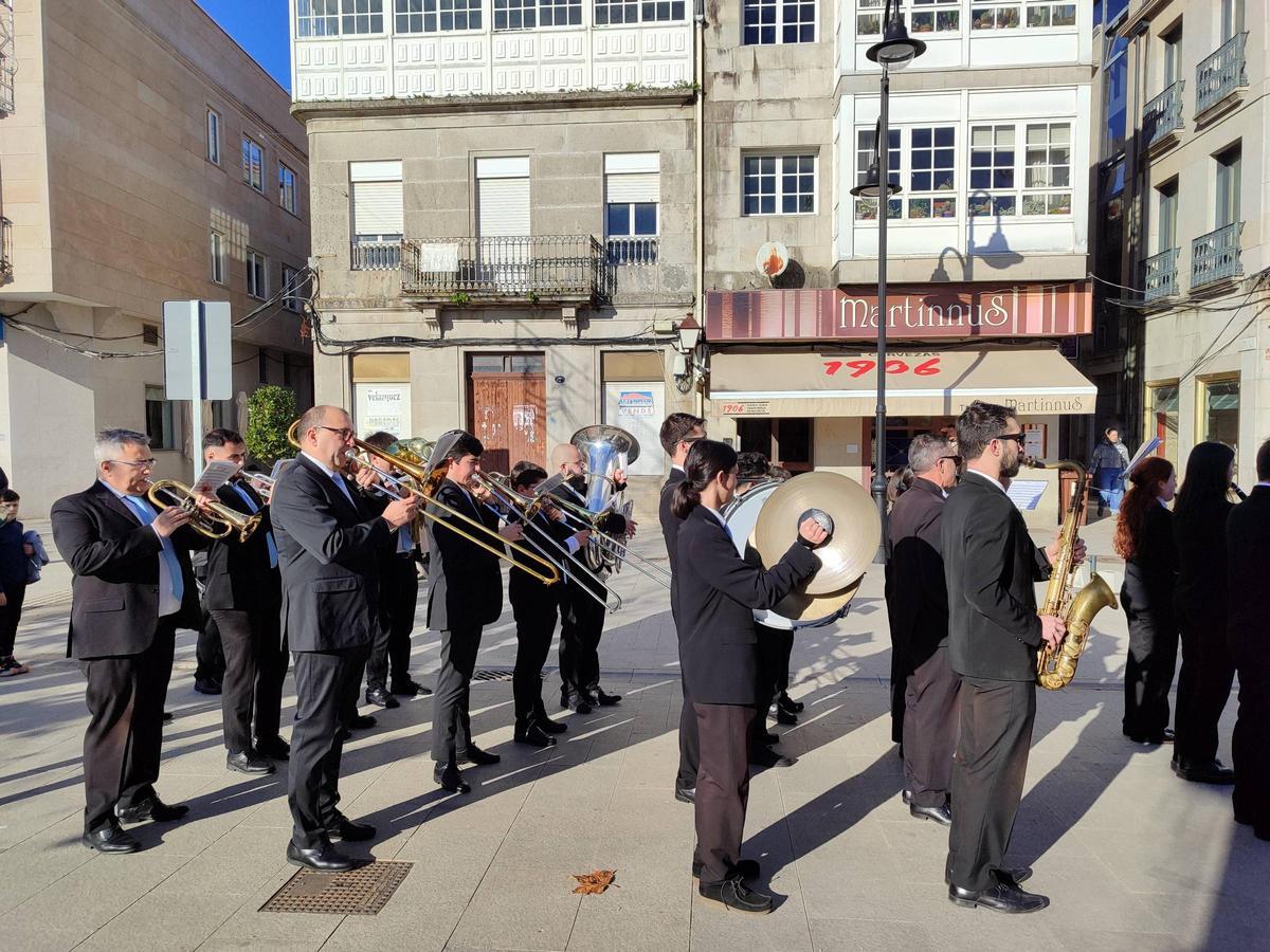 Concerto homenaxe en Cangas a Bernardino Graña e Suso Vaamonde