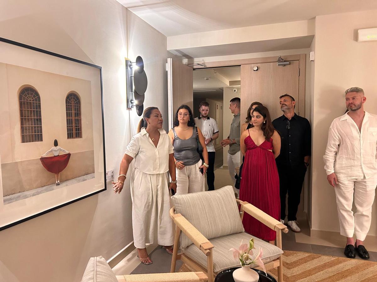 La directora de Casa Recoleto explica las insólitas perspectivas de las fotografías de Anna Devís y David Rueda
