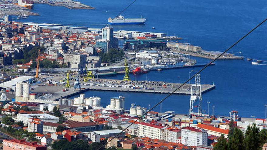 Vistas de la ría de Vigo // Marta G. Brea