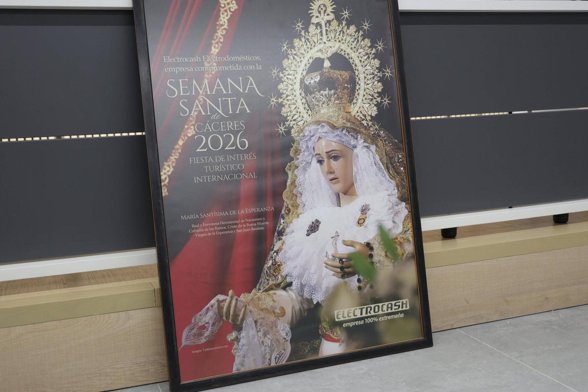 Fotogalería | Presentación de la Guía de la Semana Santa de Cáceres Fotogalería | Presentación de la Guía de la Semana Santa de Cáceres