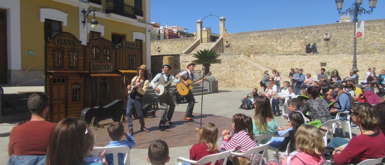 Actuació de La Banda de Otro.