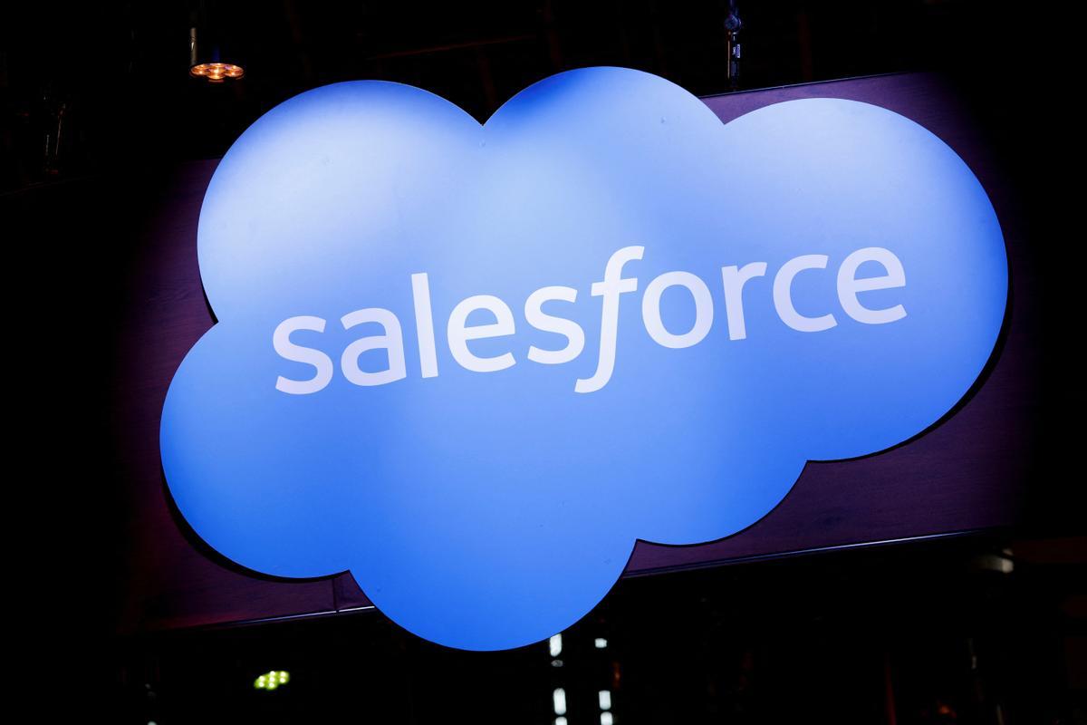 Logo de Salesforce.