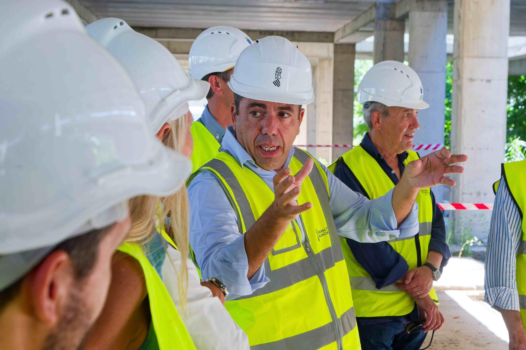 Visita de Mazón al futuro IES Jaume I de Burriana