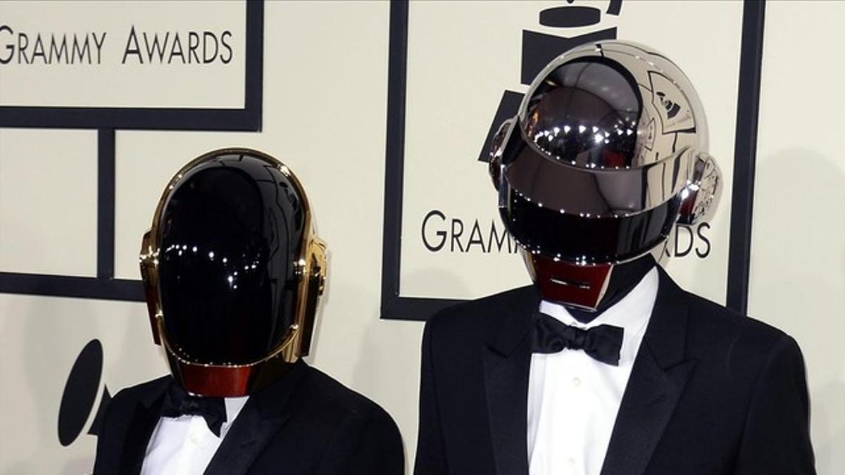 Una de las pocas imágenes a cara descubierta de Guy-Manuel de Homem-Christo (izquierda) y Thomas Bangalter, tomada en 1995.