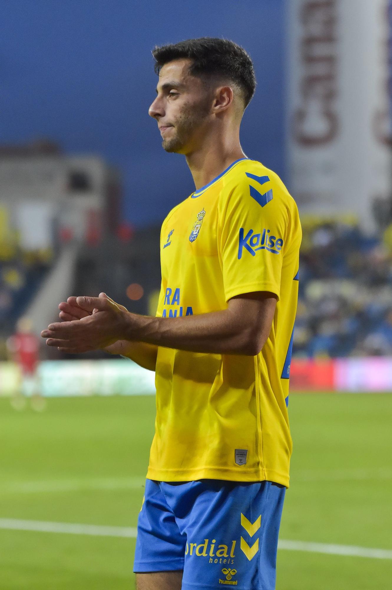 El partido UD Las Palmas-CA Osasuna, en imágenes