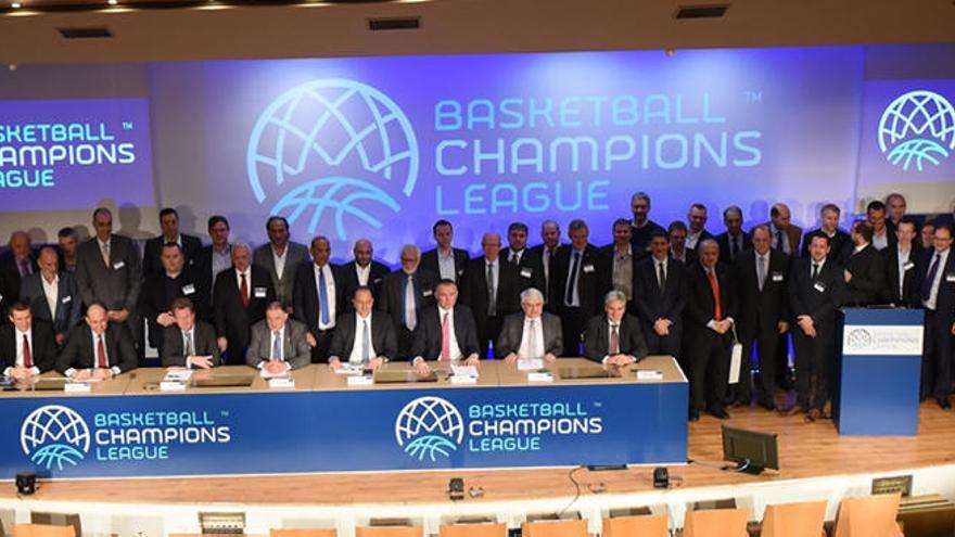 Presentación del torneo de la FIBA en París.