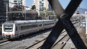 El conseller de Territori, Juli Fernàndez, reclama mesures quirúrgiques a Rodalies fins que arribi el traspàs