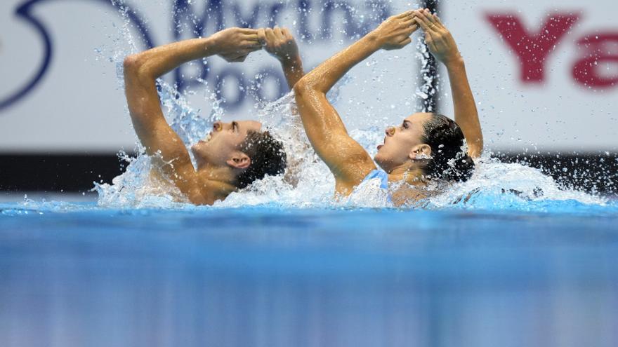 Dennis Gonzalez y Mireia Hernández, bronce en dúo mixto libre en el Mundial de Natación