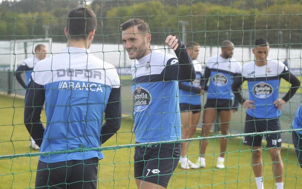 Sesión del Dépor antes del duelo ante el Getafe