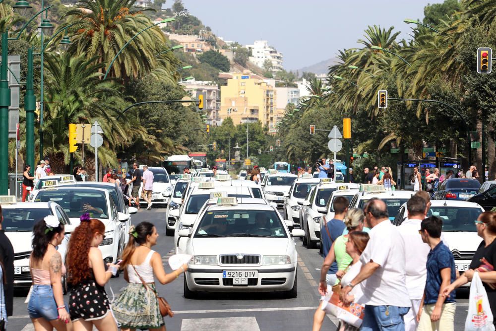 Manifestación de taxistas contra Cabify