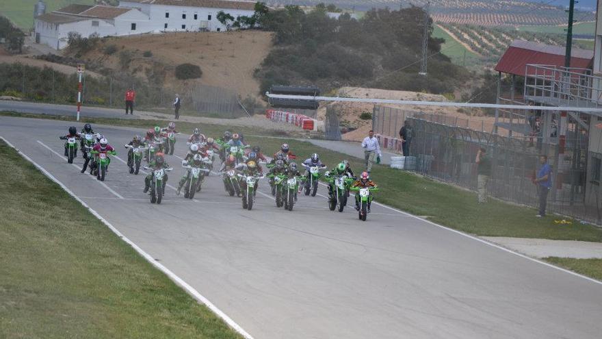 Imagen de archivo de una prueba de motociclismo disputada en el circuito de velocidad de Villena.