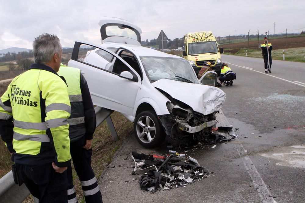 Accident frontal a Vidreres