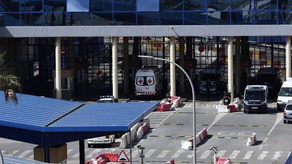 Las aduanas comerciales de Melilla y Ceuta reabrirán de forma simultánea.