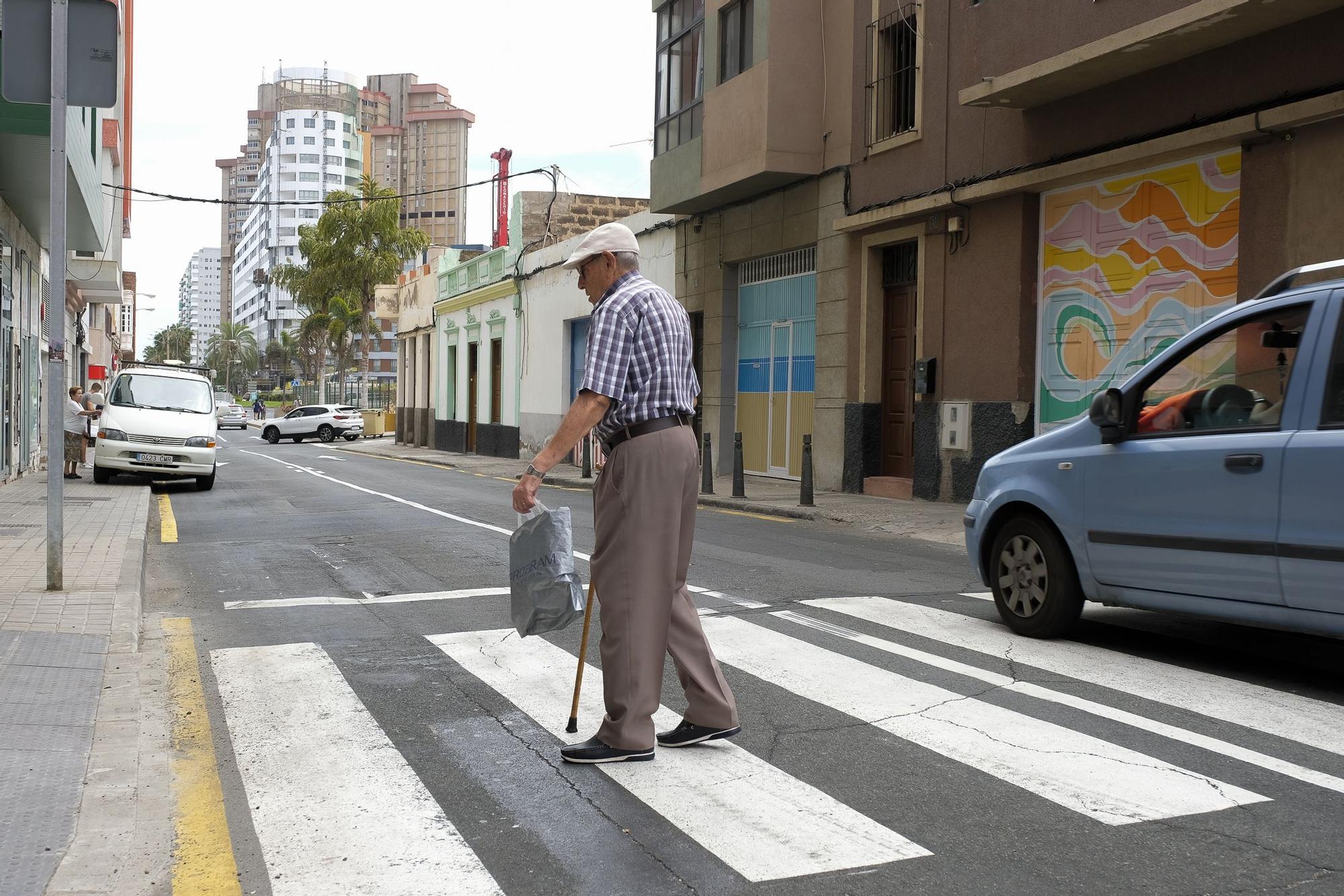 Vecinos de Guanarteme cuelgan pancartas de "Guanarteme no se vende, se defiende"