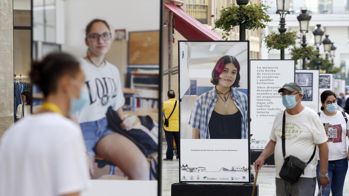 175 aniversario de los institutos Gaona y Martiricos en una exposición en la calle Larios