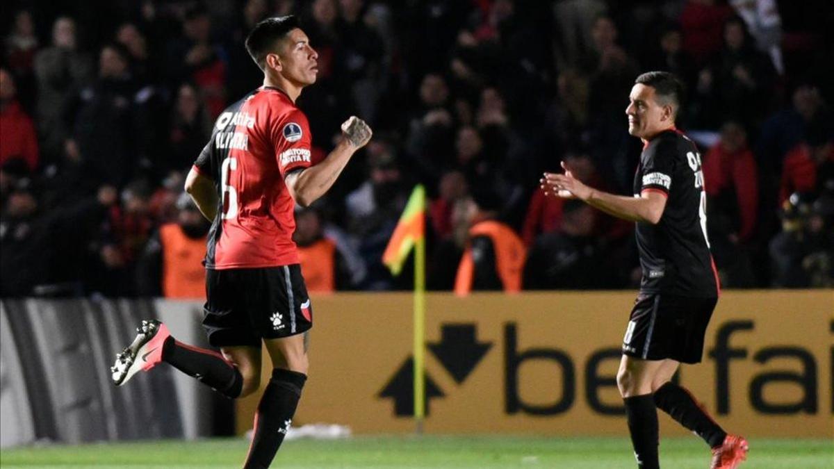 Colón de Santa Fe remontó el partido al último minuto