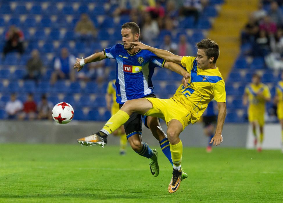 El Hércules regala otro empate en casa ante el Badalona por su nula ambición.