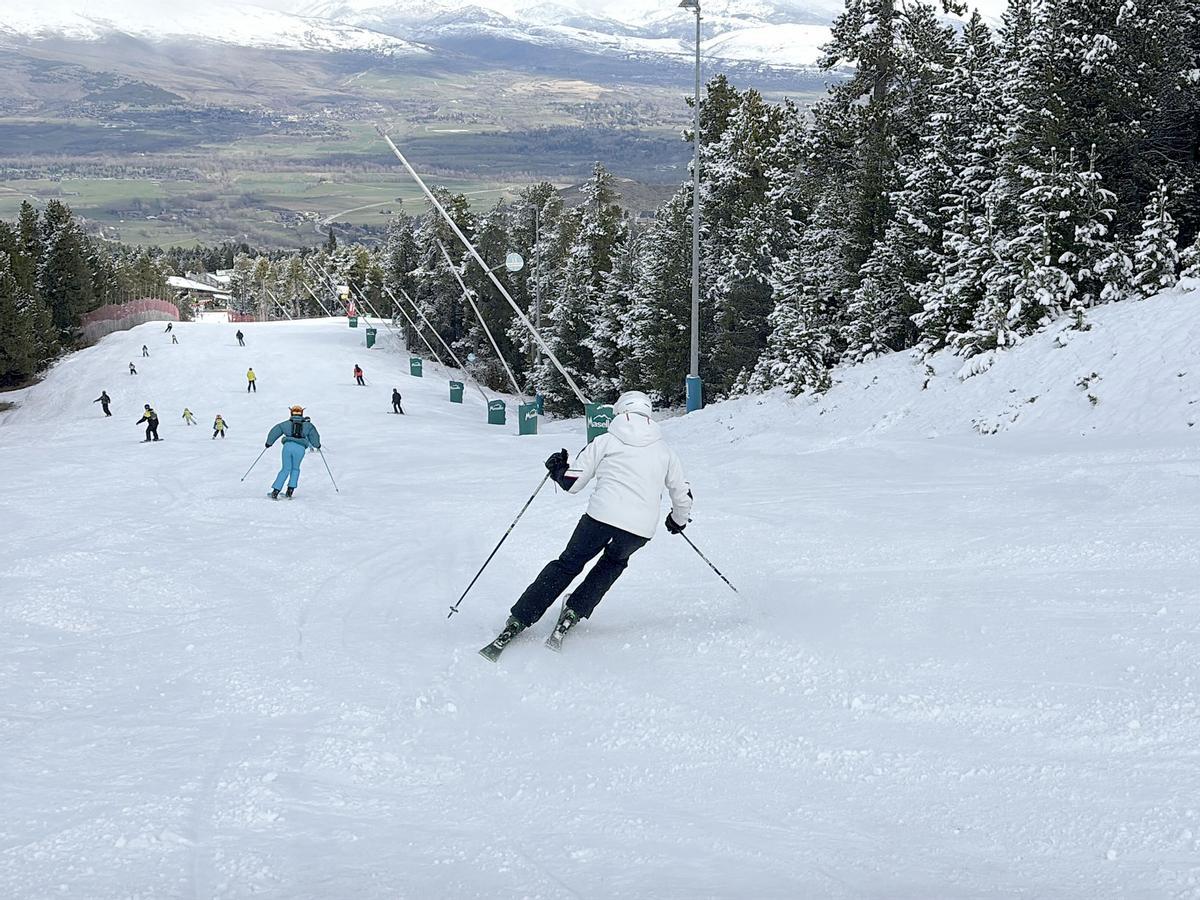 Esquiadors a Masella aquest dissabte