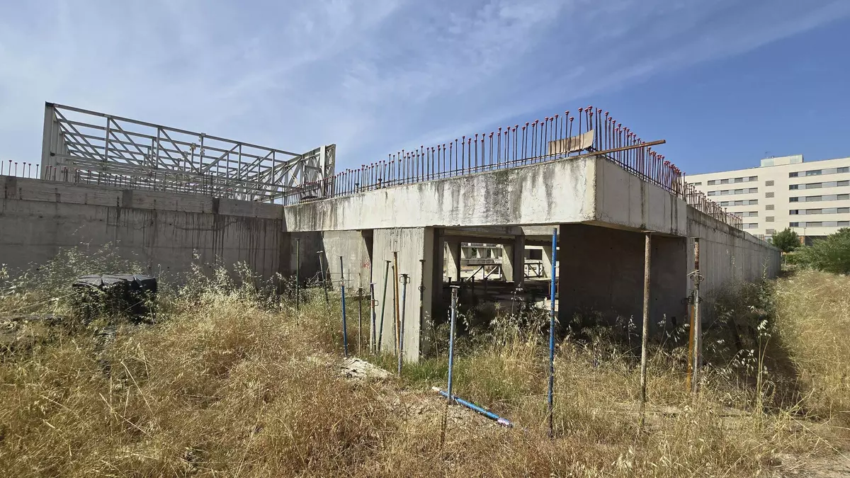 La Junta concede 3,9 millones para terminar de la piscina de la margen derecha en Badajoz