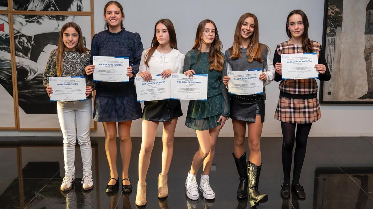 Les alumnes de Pedreguer que han destacat per la seua excel.lencia acadèmica