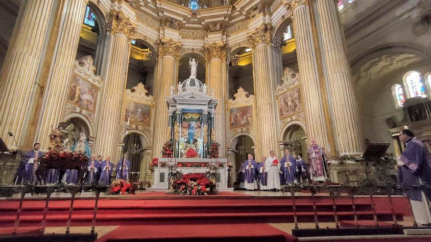 Málaga despide y honra al papa emérito Benedicto XVI, un “regalo de Dios”