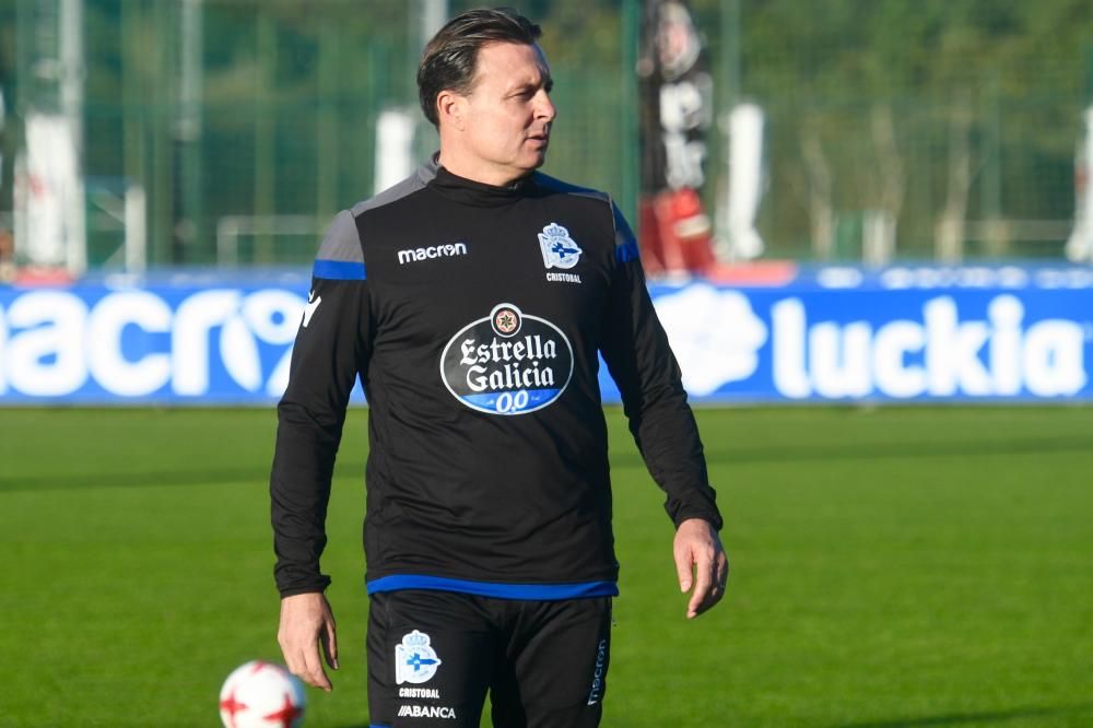 Cristóbal Parralo ya dirige al Deportivo.