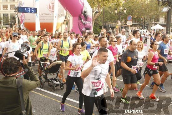 Búscate en la galería de la jornada contra el cáncer en Valencia