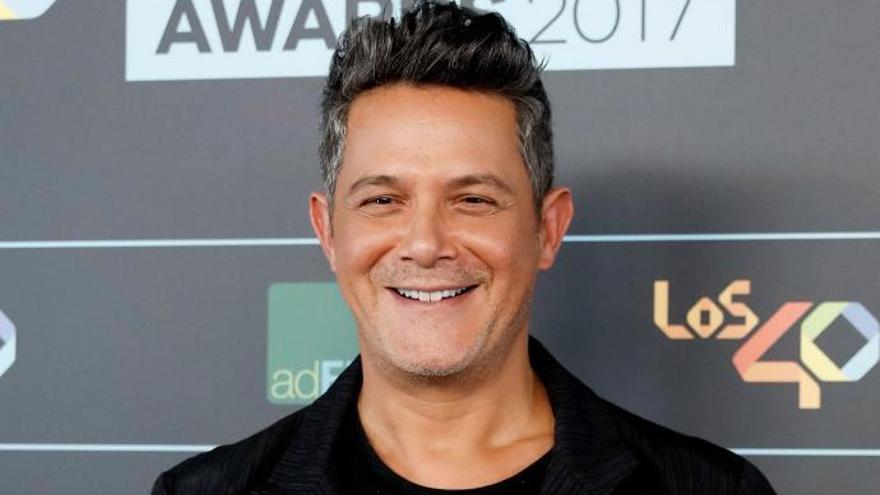 Alejandro Sanz.