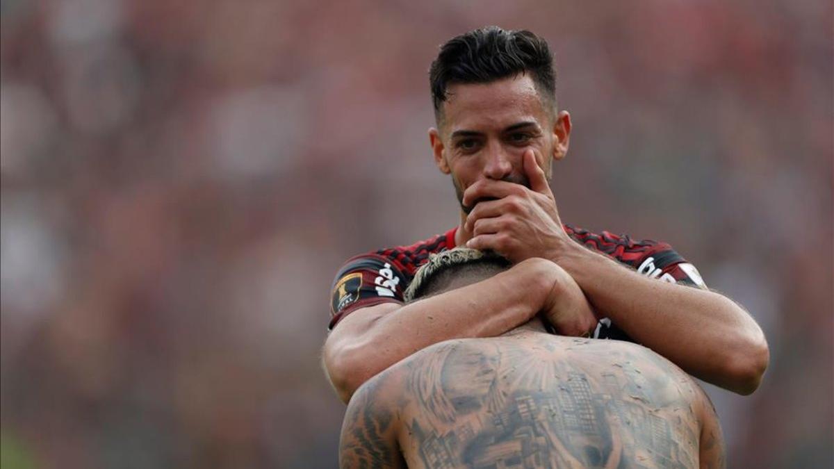 Pablo Marí deja un vacío duro de llenar en Flamengo