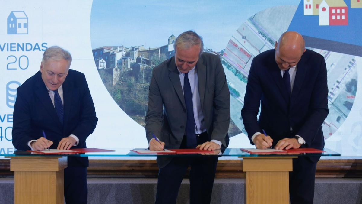 el Gobierno autonómico invertirá 65 millones de euros en la construcción de estos inmuebles con la previsión de iniciar la construcción en los próximos dos años.
