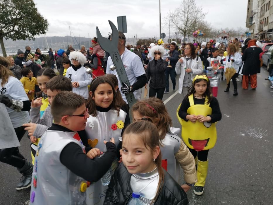 Moaña, Aldán y Bueu dicen adiós a sus carnavales con altas dosis de humor y originalidad.