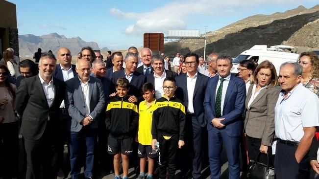 Inauguración de la nueva carretera de La Aldea