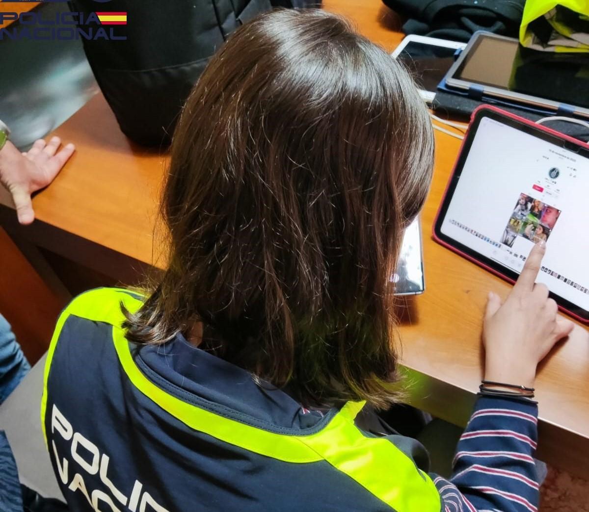 Agente del Grupo de Delitos Tecnológicos